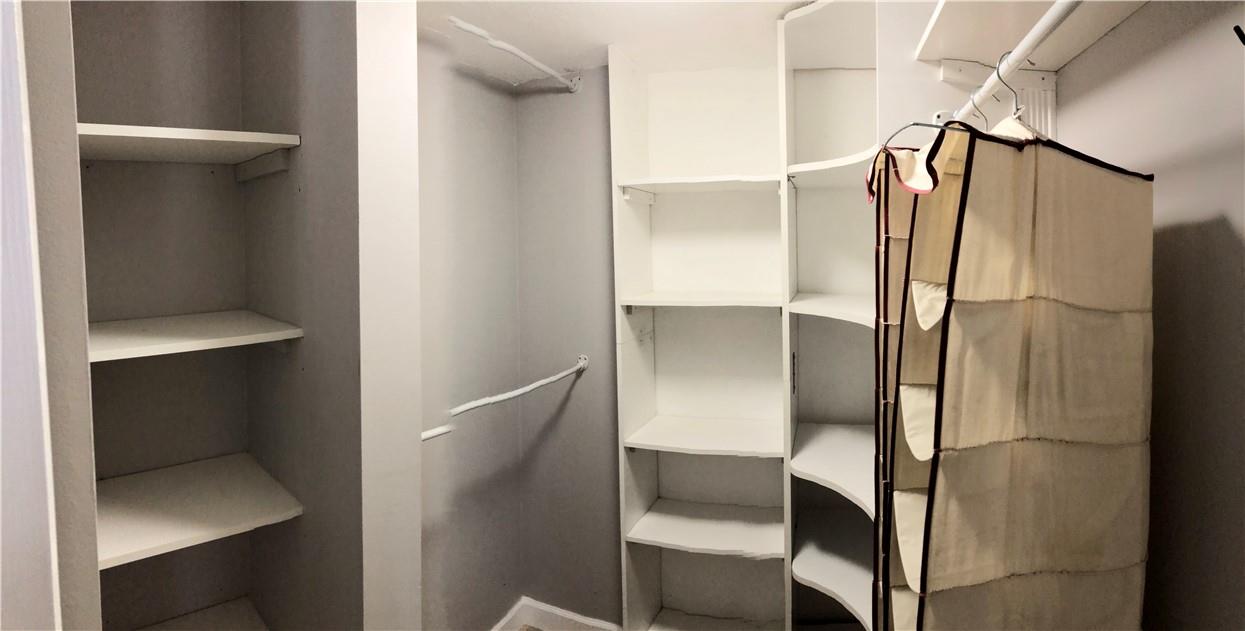 Lagoon Place - Residential Lease