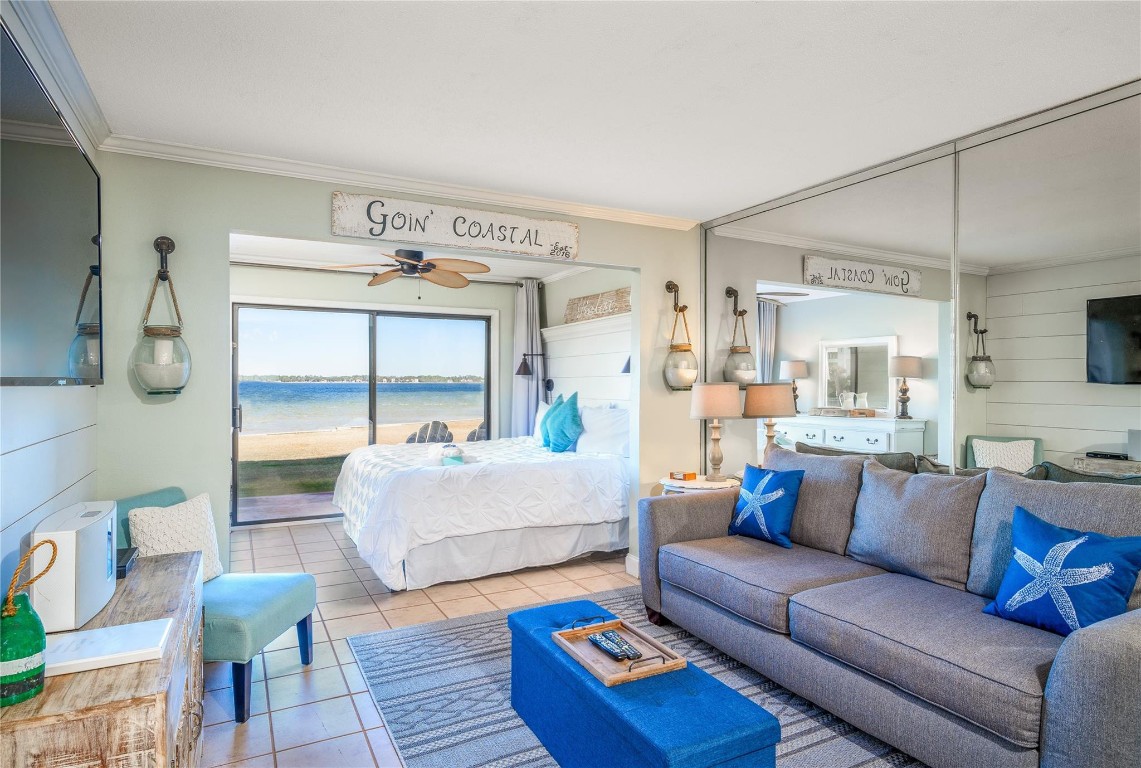 Sunset Harbor Palms - Residential