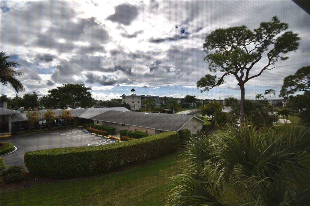 LAKE CLARKE GARDENS - Residential