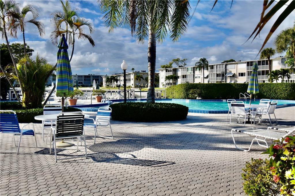 LAKE CLARKE GARDENS - Residential