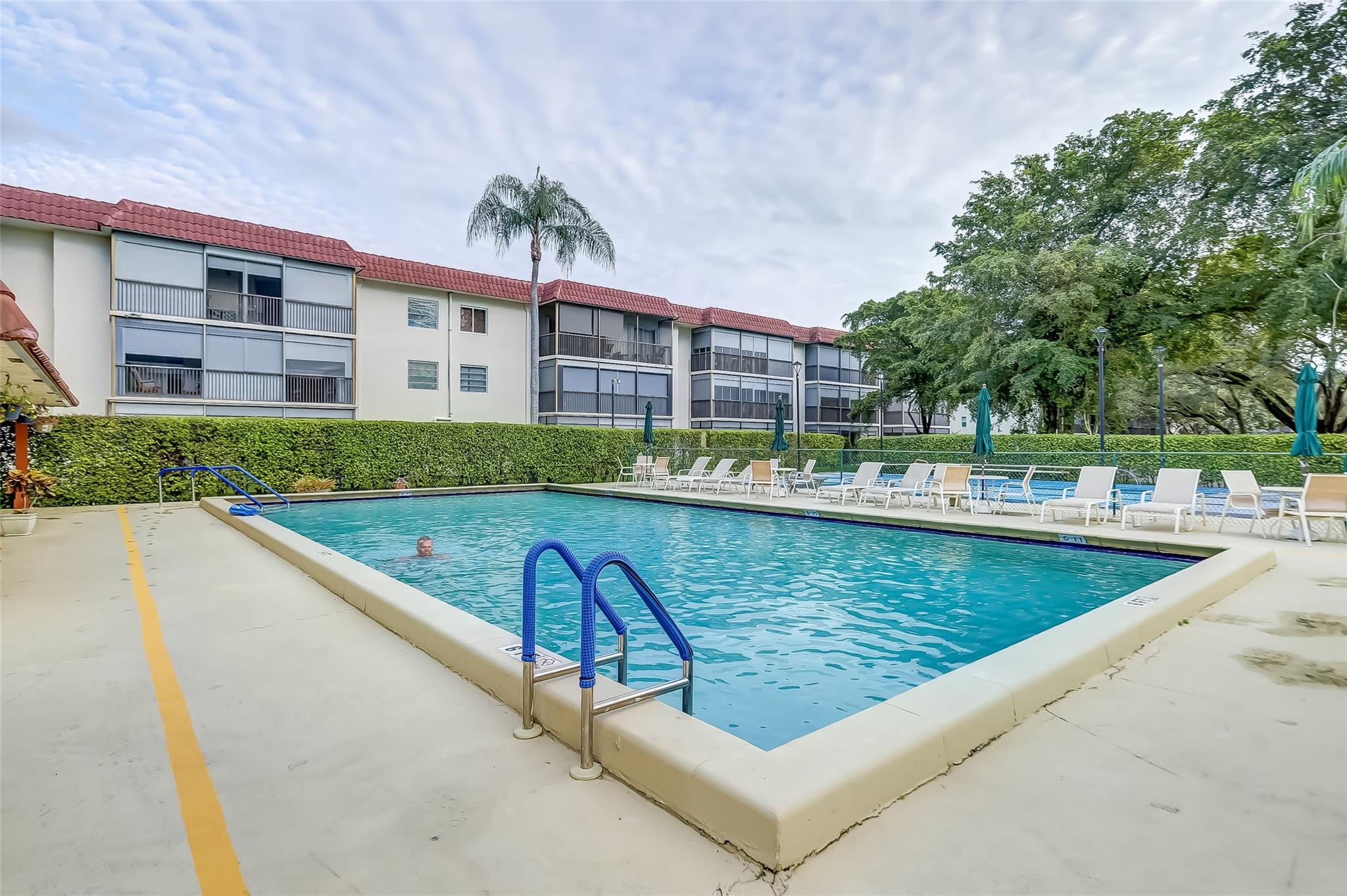 Hollybrook Golf & Tennis Club - Residential Lease
