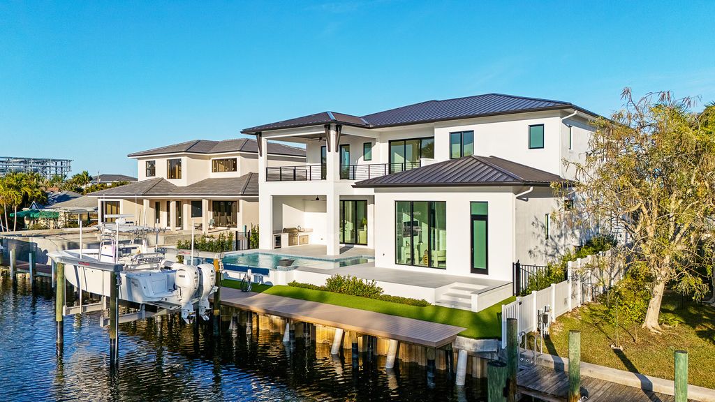 Photo of 11331 Avery Road, Palm Beach Gardens, FL 33410 (MLS # R11164043)