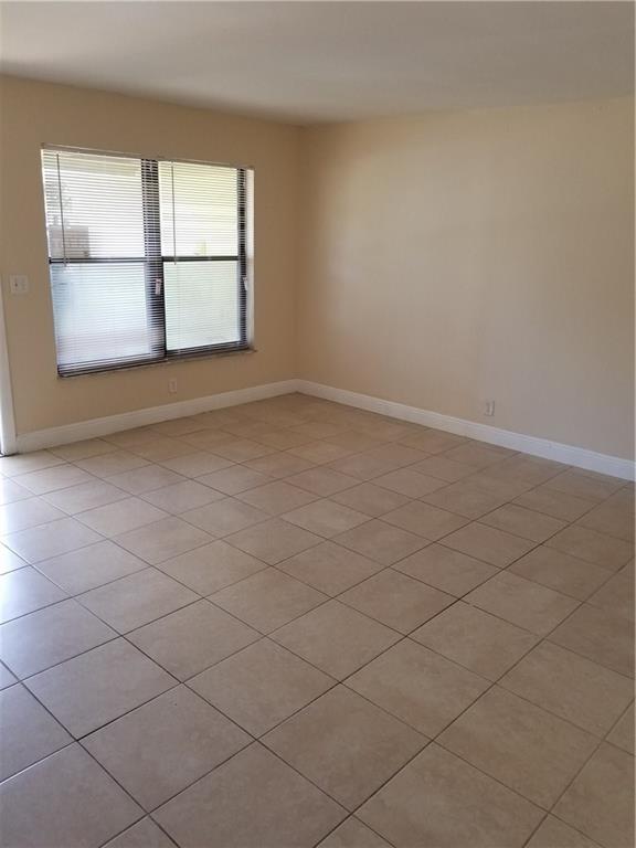 FALL RIDGE OF DELRAY - Residential Lease