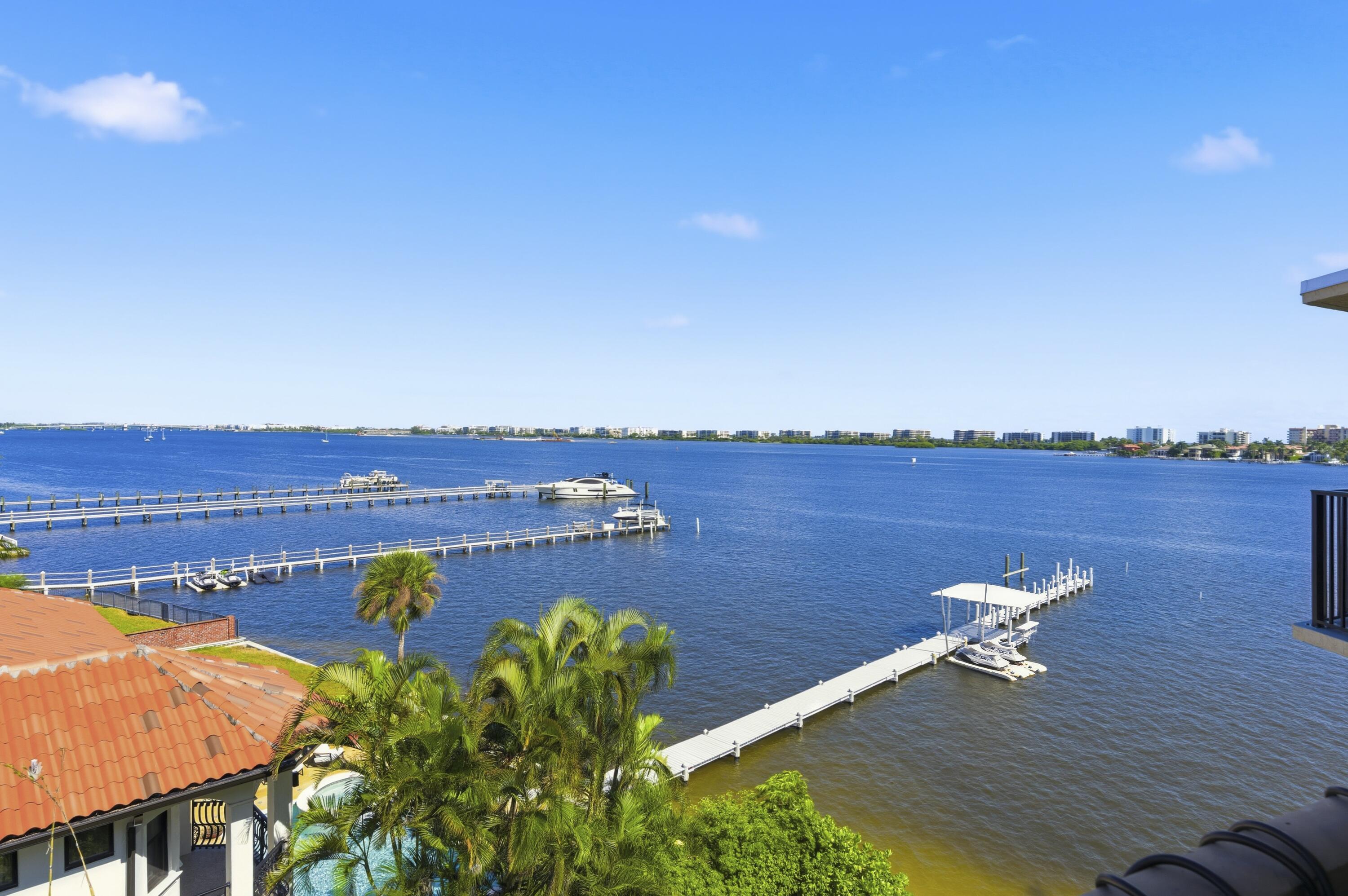 HIDDEN HARBOUR OF THE PALM BEACHES CONDO - Residential Lease