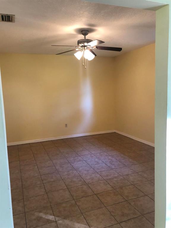 LAKEWOOD PARK UNIT 7 - Residential Lease