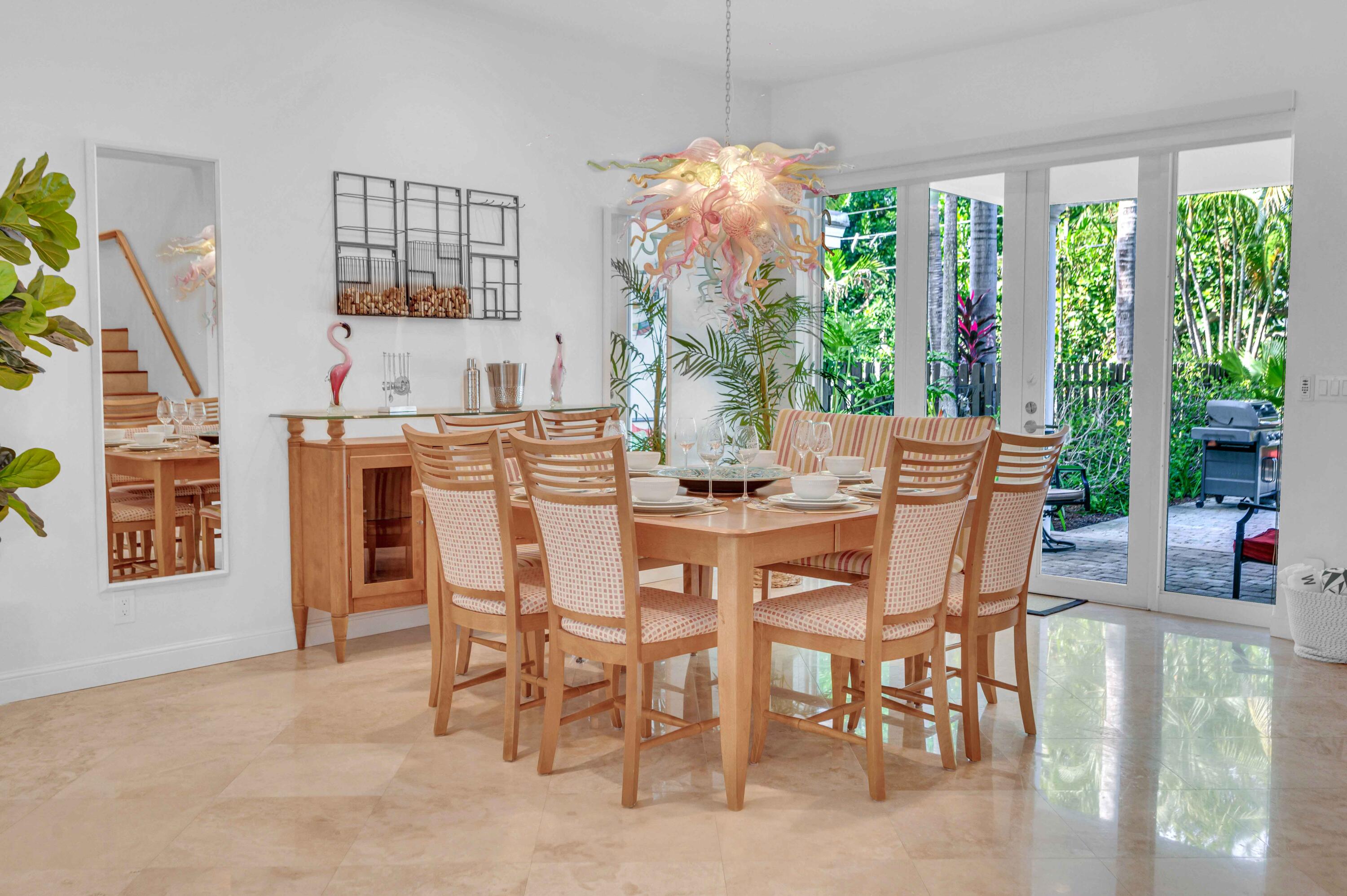 LAS OLAS BY THE SEA EXT - Residential