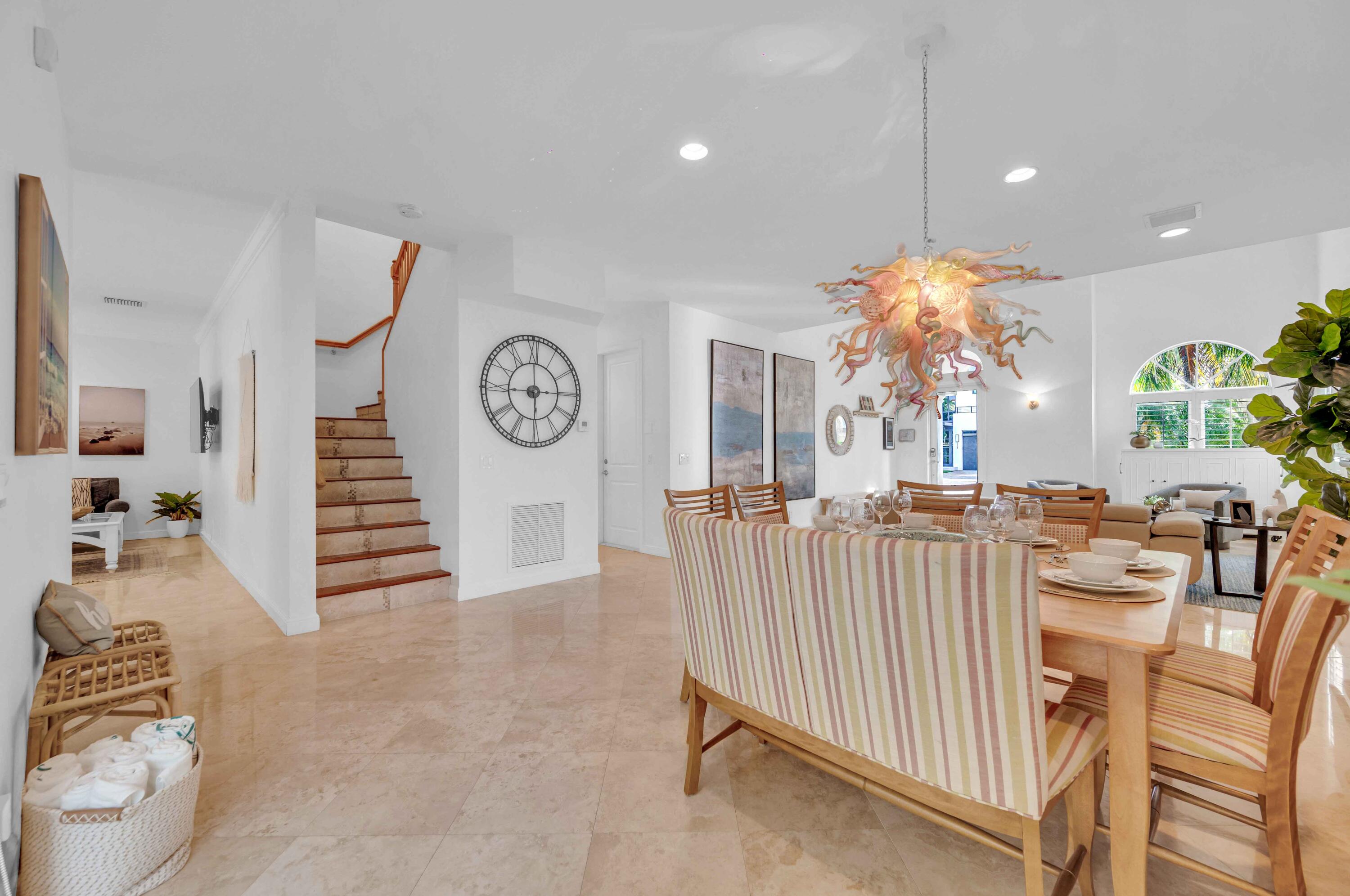 LAS OLAS BY THE SEA EXT - Residential