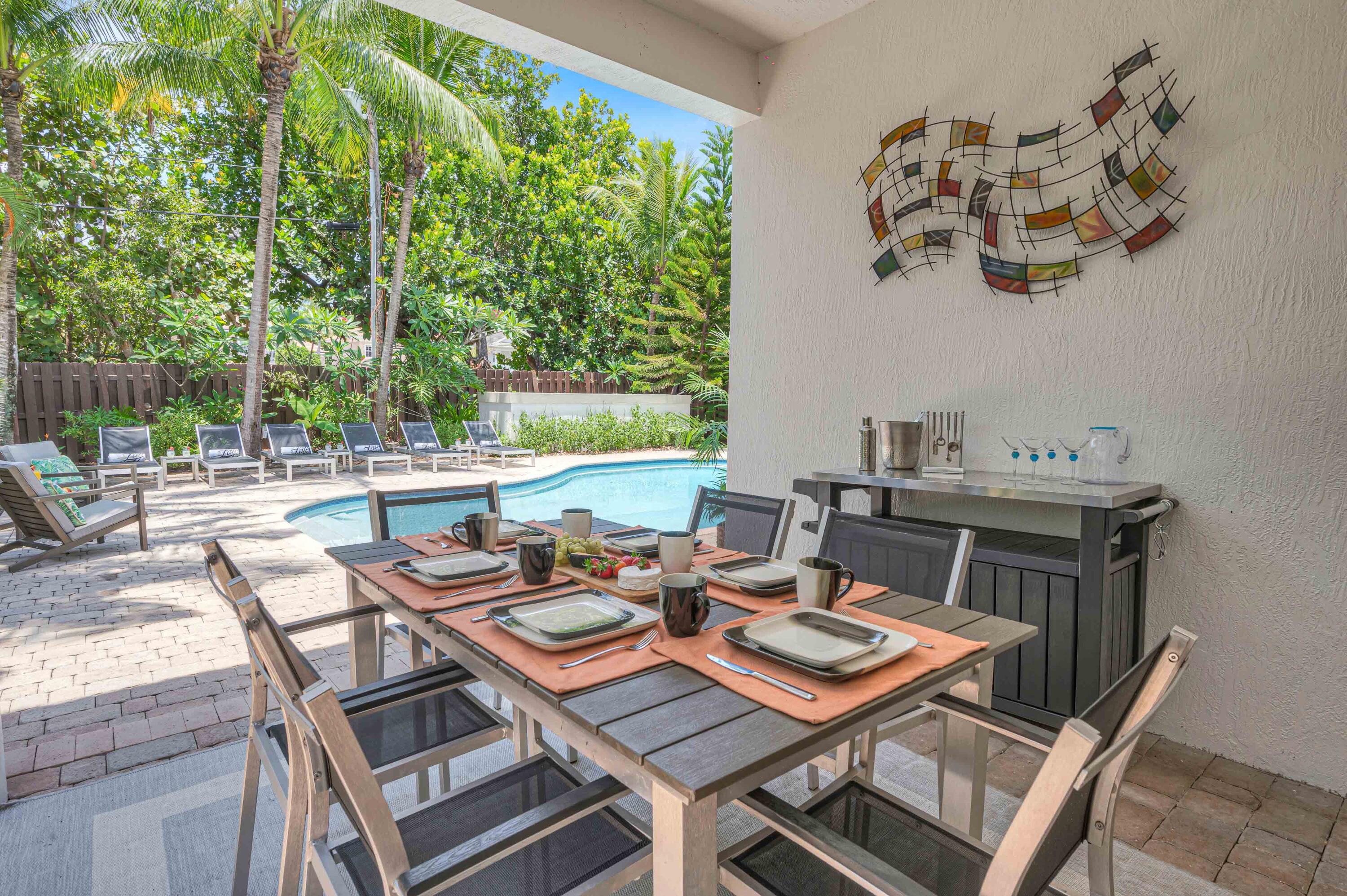 LAS OLAS BY THE SEA EXT - Residential