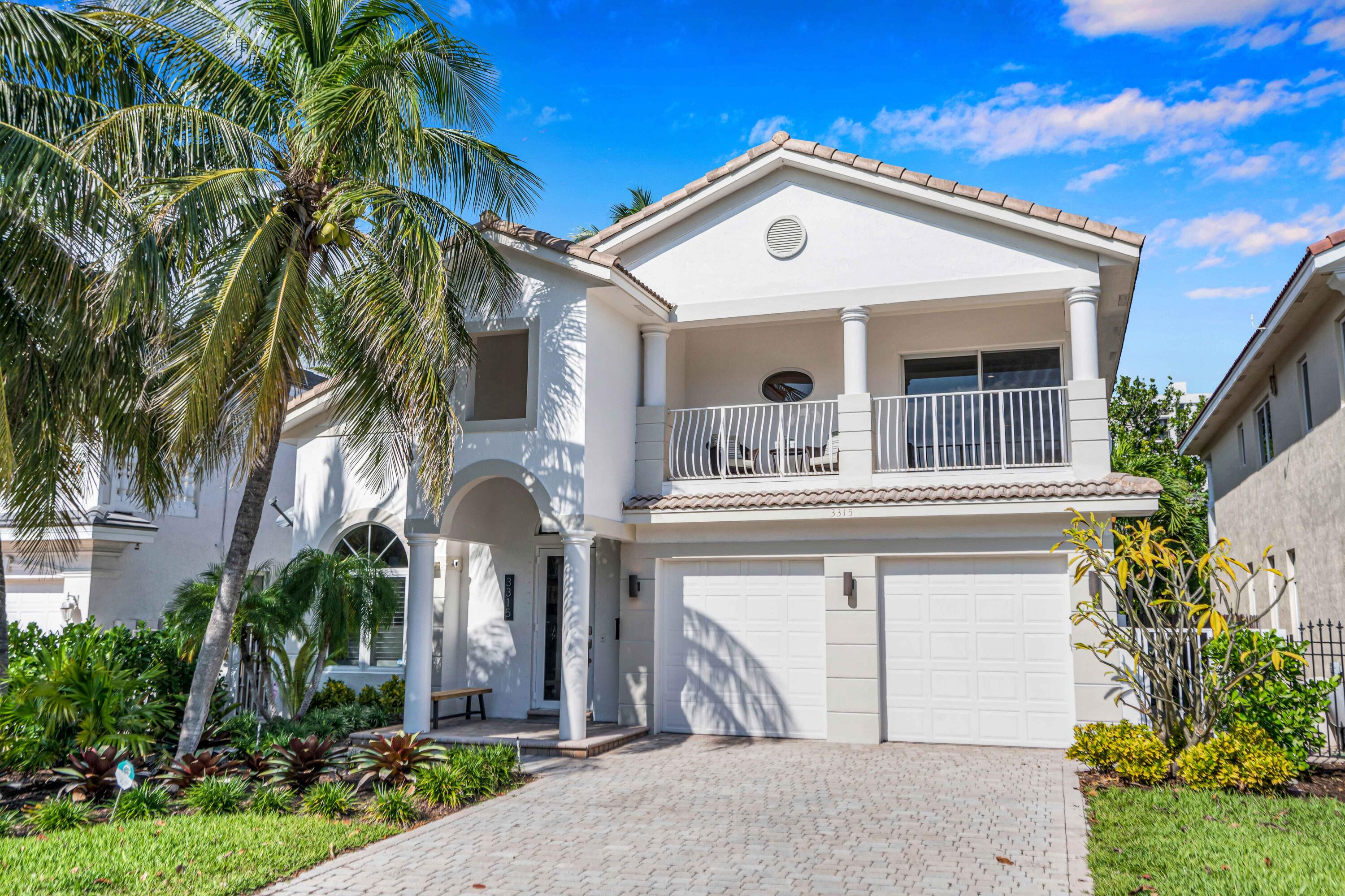 LAS OLAS BY THE SEA EXT - Residential