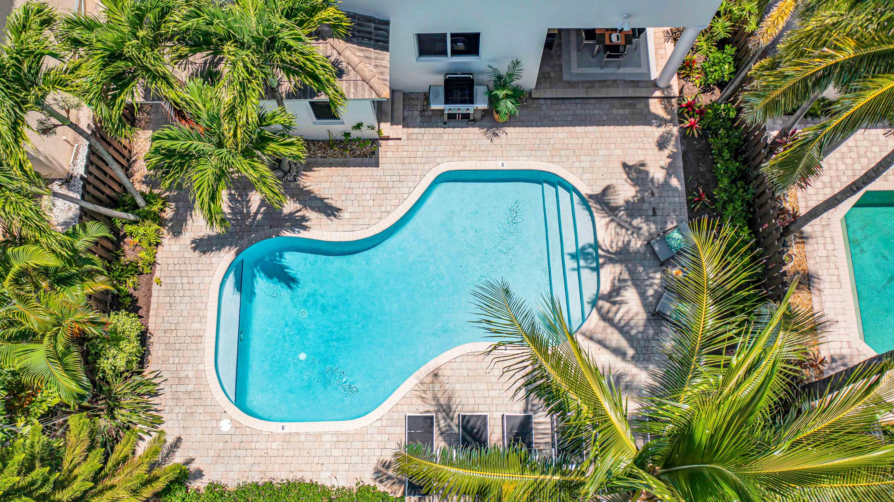 LAS OLAS BY THE SEA EXT - Residential