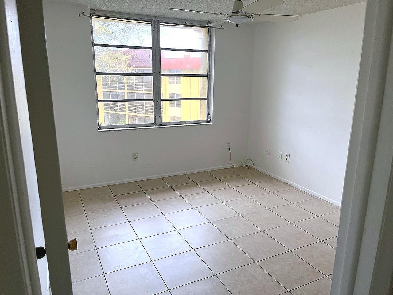 FOXCROFT CONDOMINIUMS - Residential