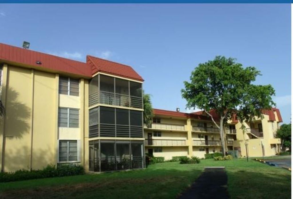 Photo of 3490 Foxcroft Road #317, Hollywood, FL 33025 (MLS # F10549495)