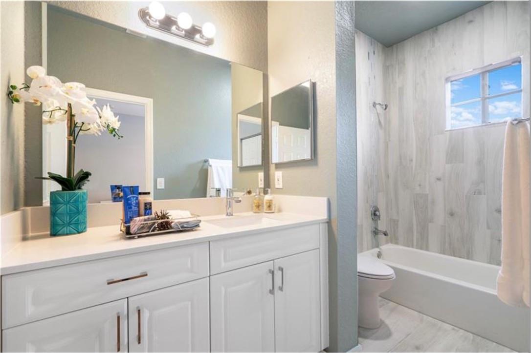 Santa Monica 175-8 B - Residential Lease