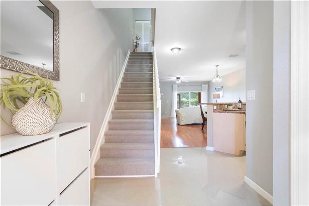 Santa Monica 175-8 B - Residential Lease