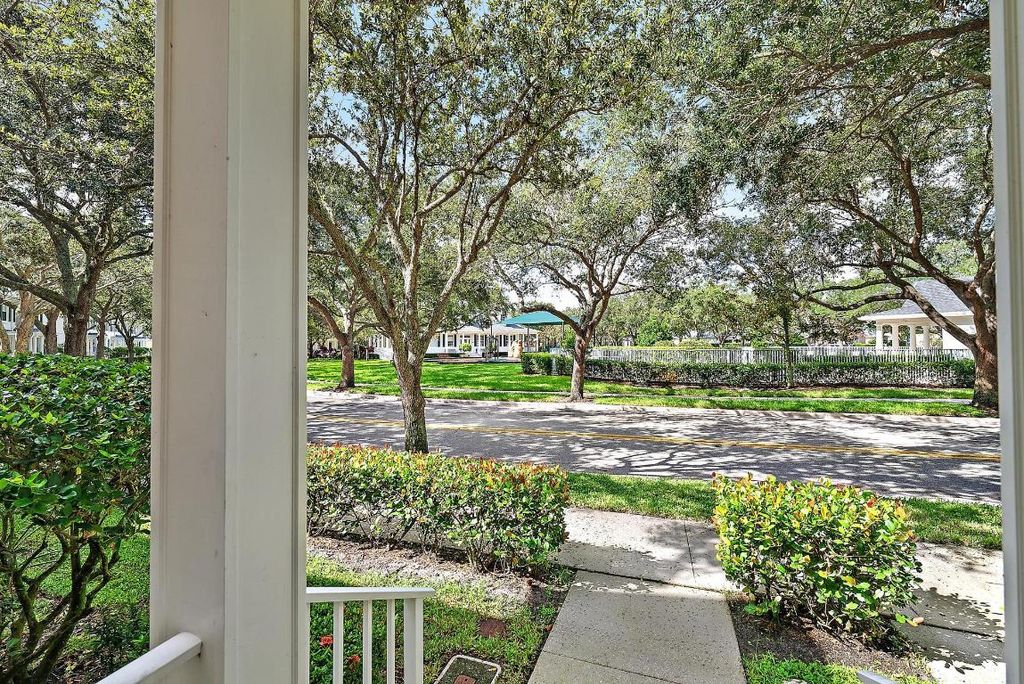 Photo of 196 Poinciana Drive, Jupiter, FL 33458 (MLS # R11124377)