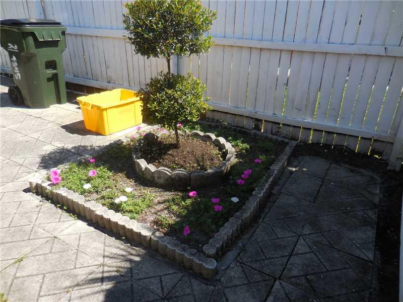 PINE TRAIL SOUTH - Residential Lease