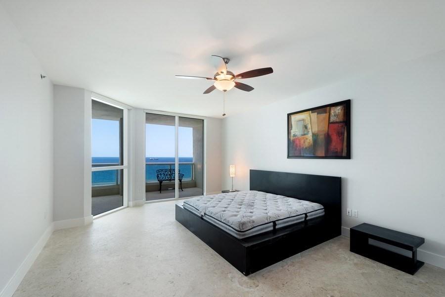 Las Olas Beach Club - Residential