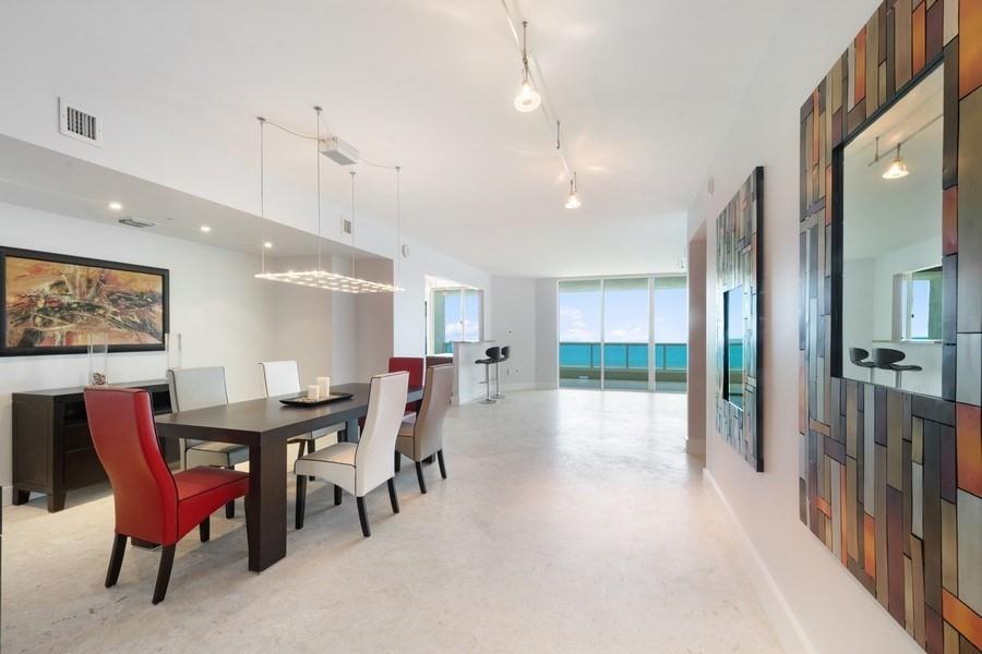 Las Olas Beach Club - Residential