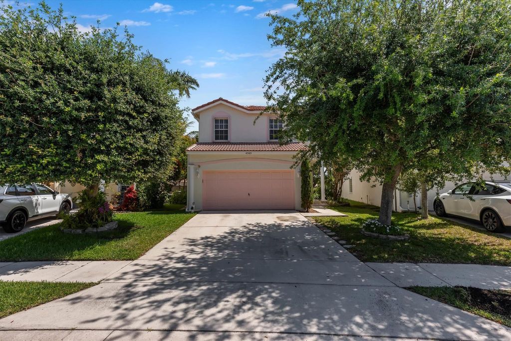 Photo of 4565 Purdue Drive, Boynton Beach, FL 33436 (MLS # F10499717)