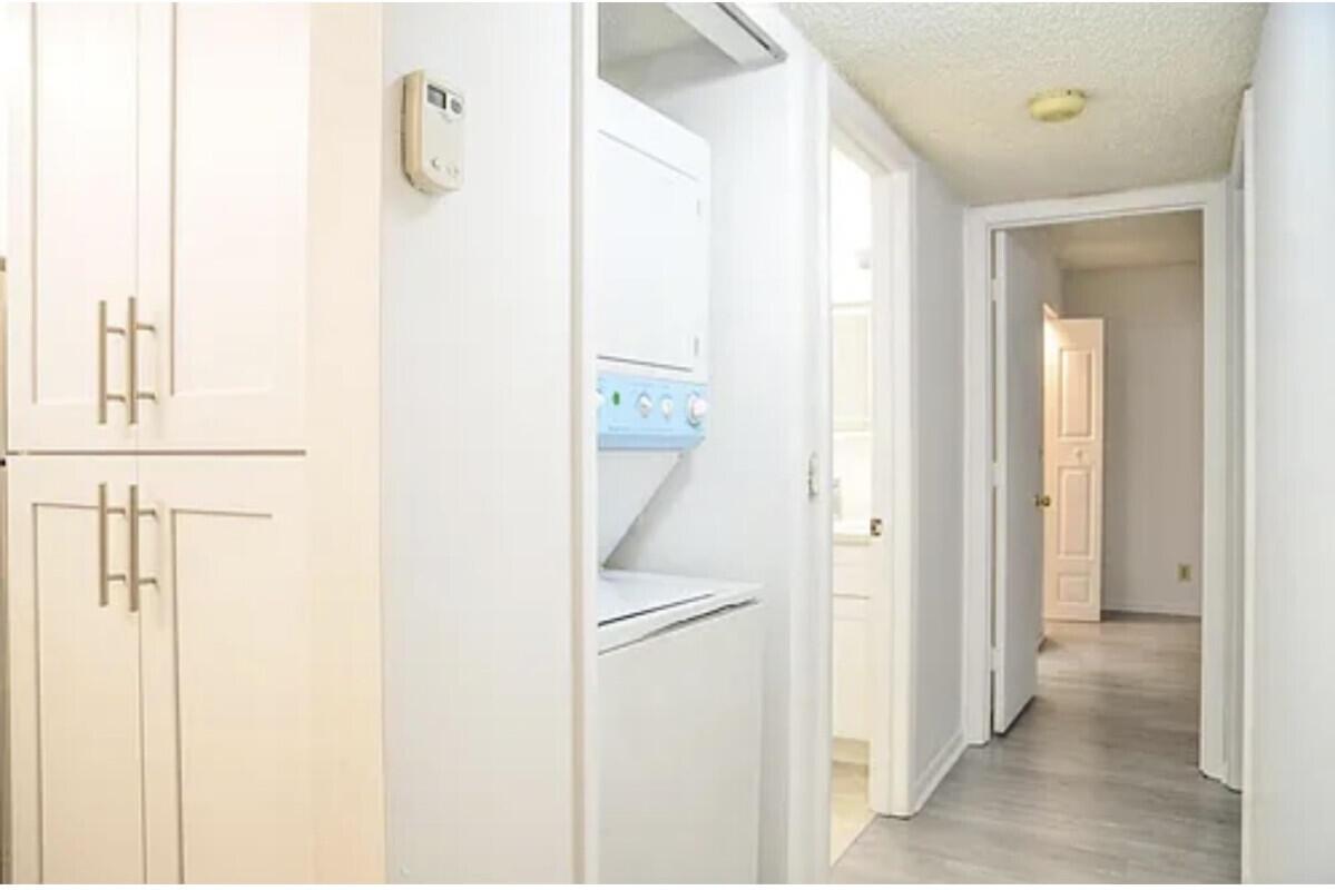 CHARTER CLUB OF PALM BEAC - Residential Lease