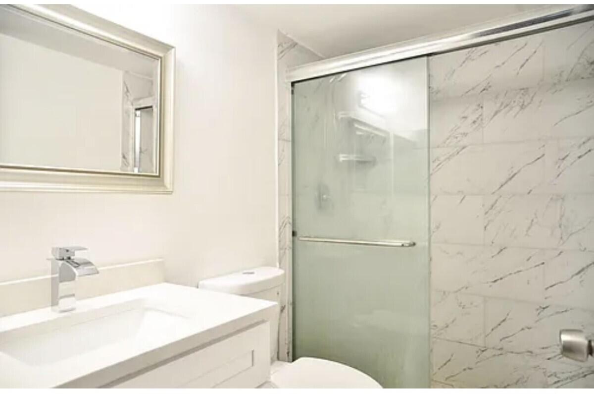 CHARTER CLUB OF PALM BEAC - Residential Lease