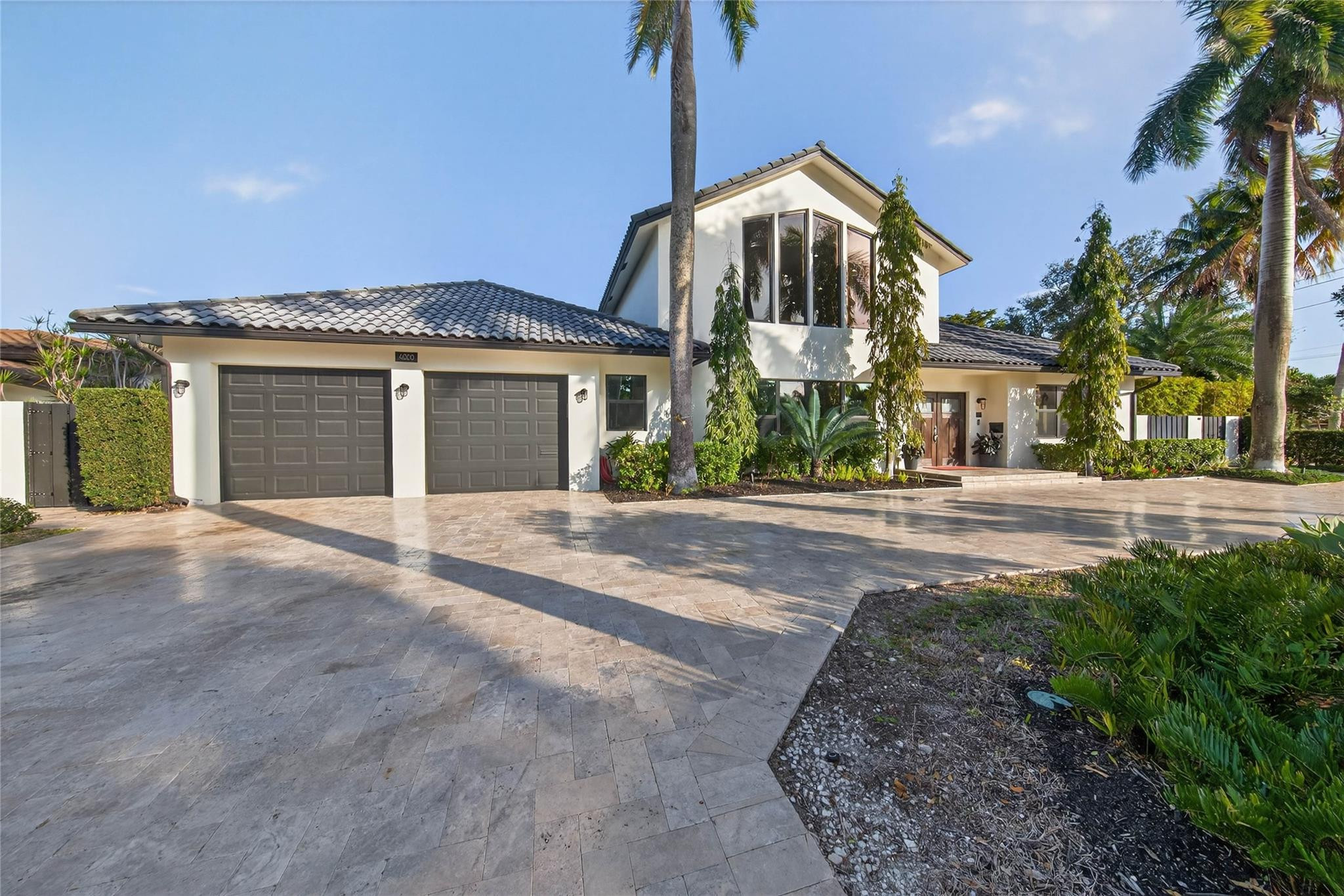 VENETIAN ISLES 2ND SEC - Residential