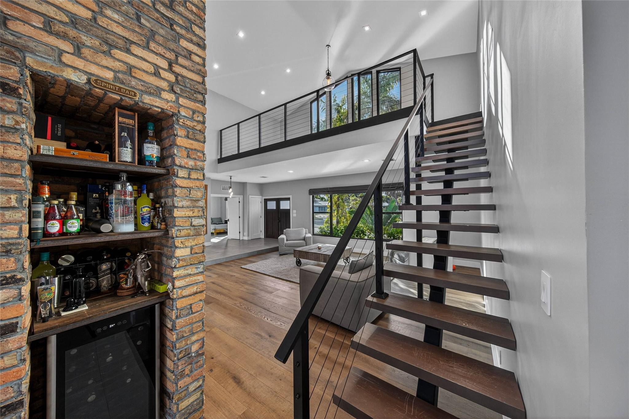 VENETIAN ISLES 2ND SEC - Residential