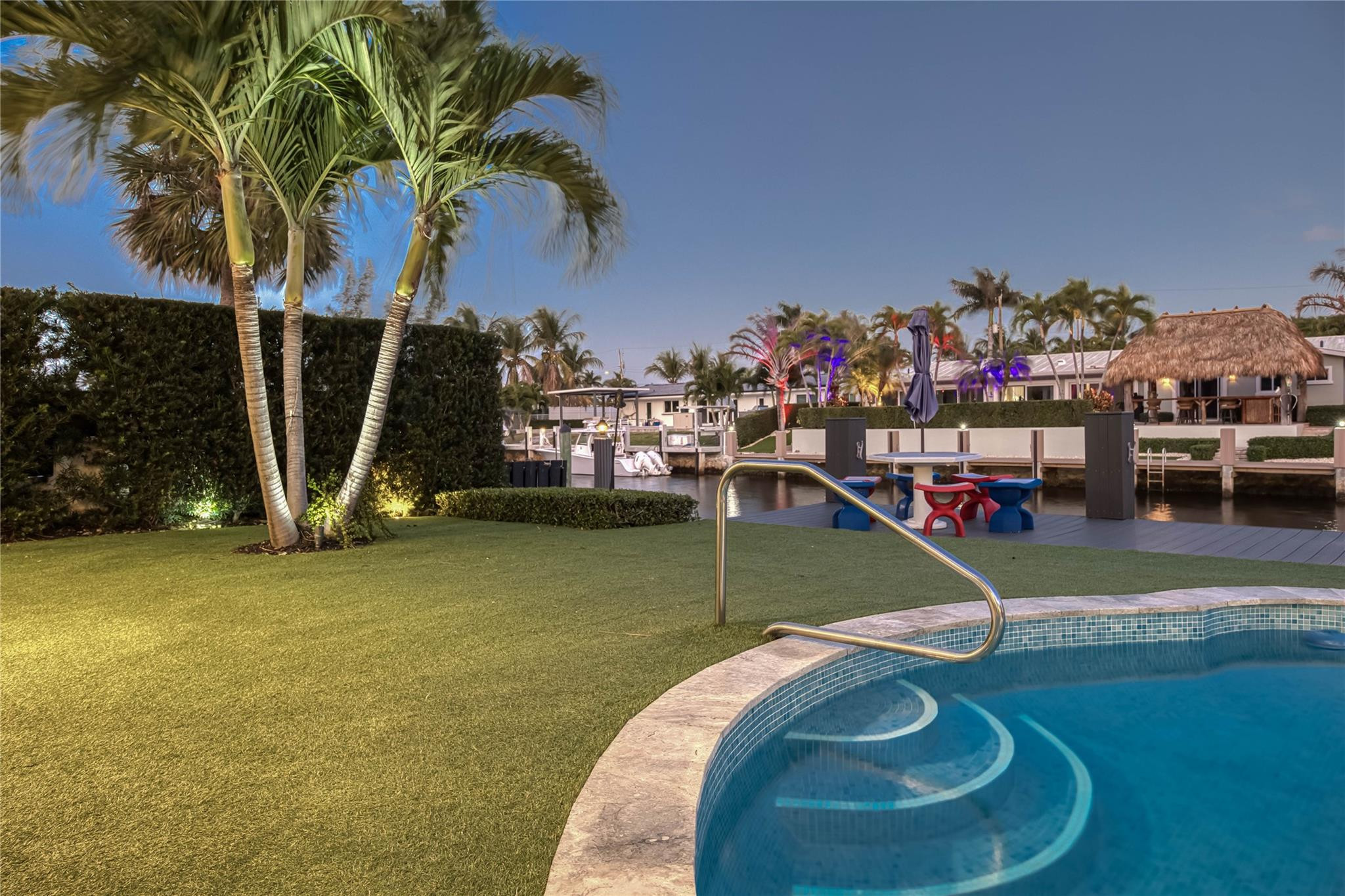 VENETIAN ISLES 2ND SEC - Residential