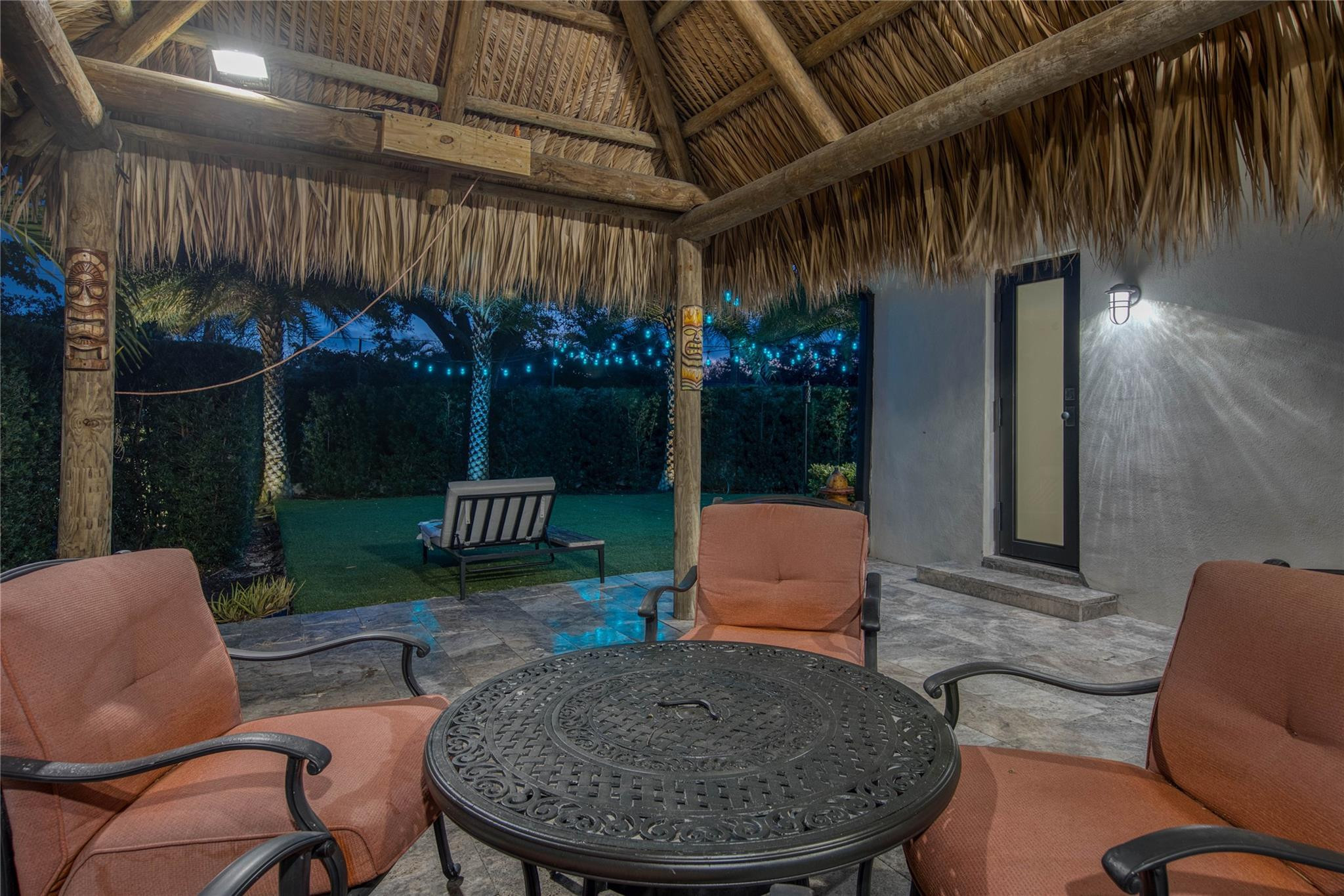 VENETIAN ISLES 2ND SEC - Residential