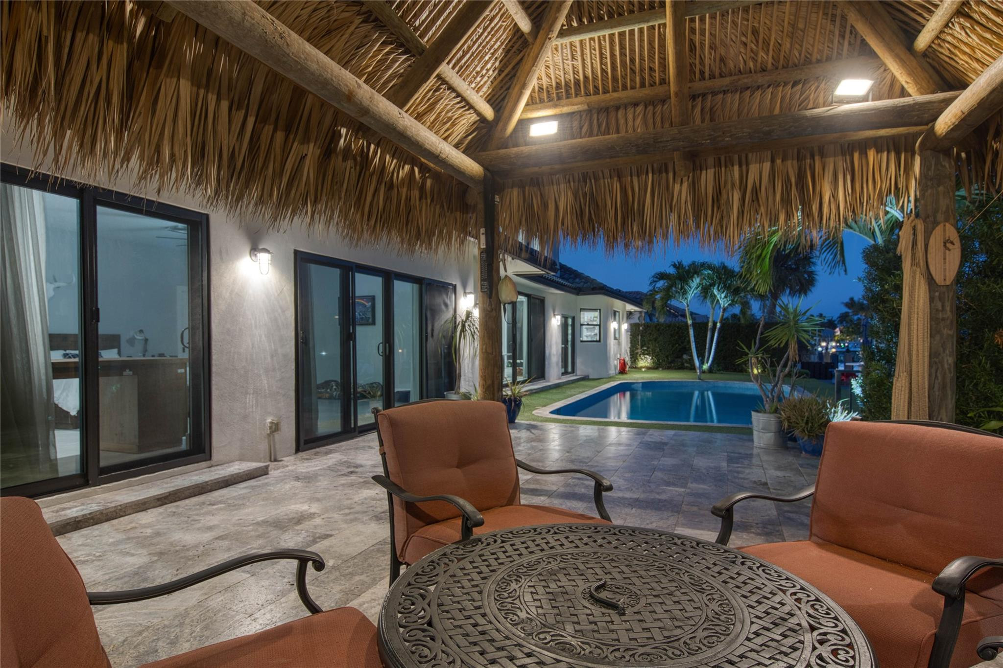 VENETIAN ISLES 2ND SEC - Residential