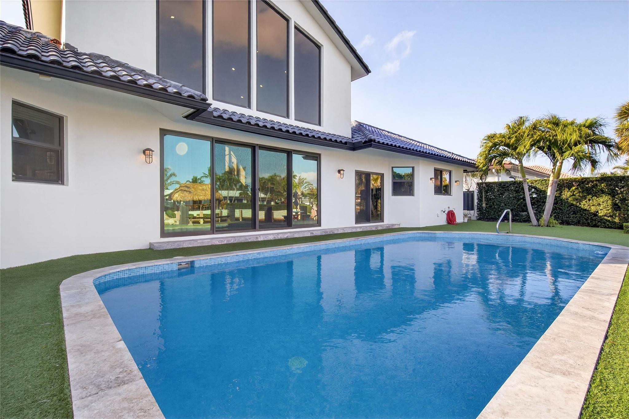 VENETIAN ISLES 2ND SEC - Residential