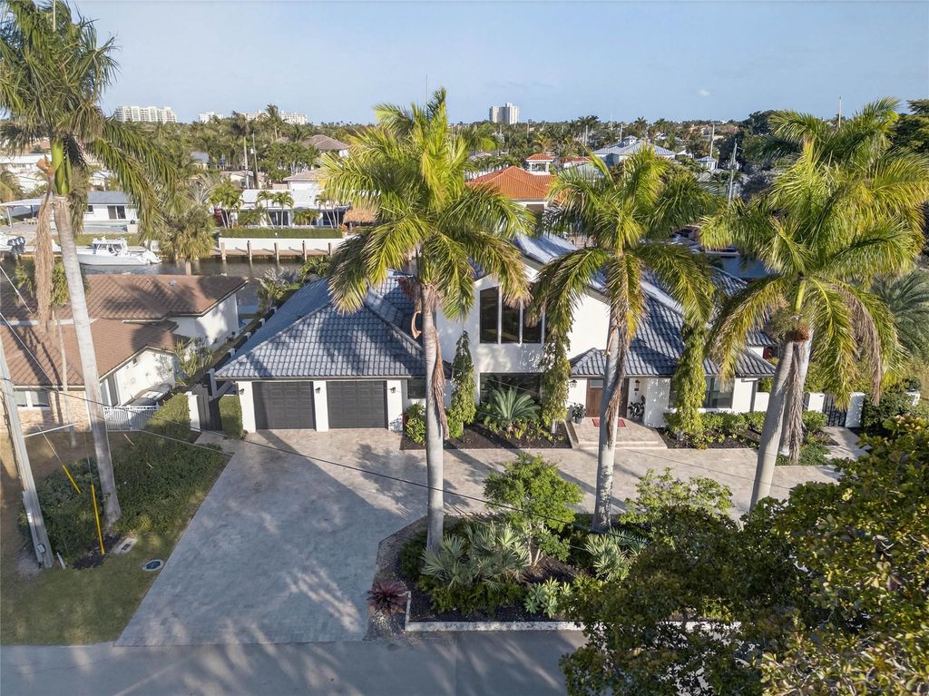 Photo of 4000 NE 23rd Avenue, Lighthouse Point, FL 33064 (MLS # F10555443)