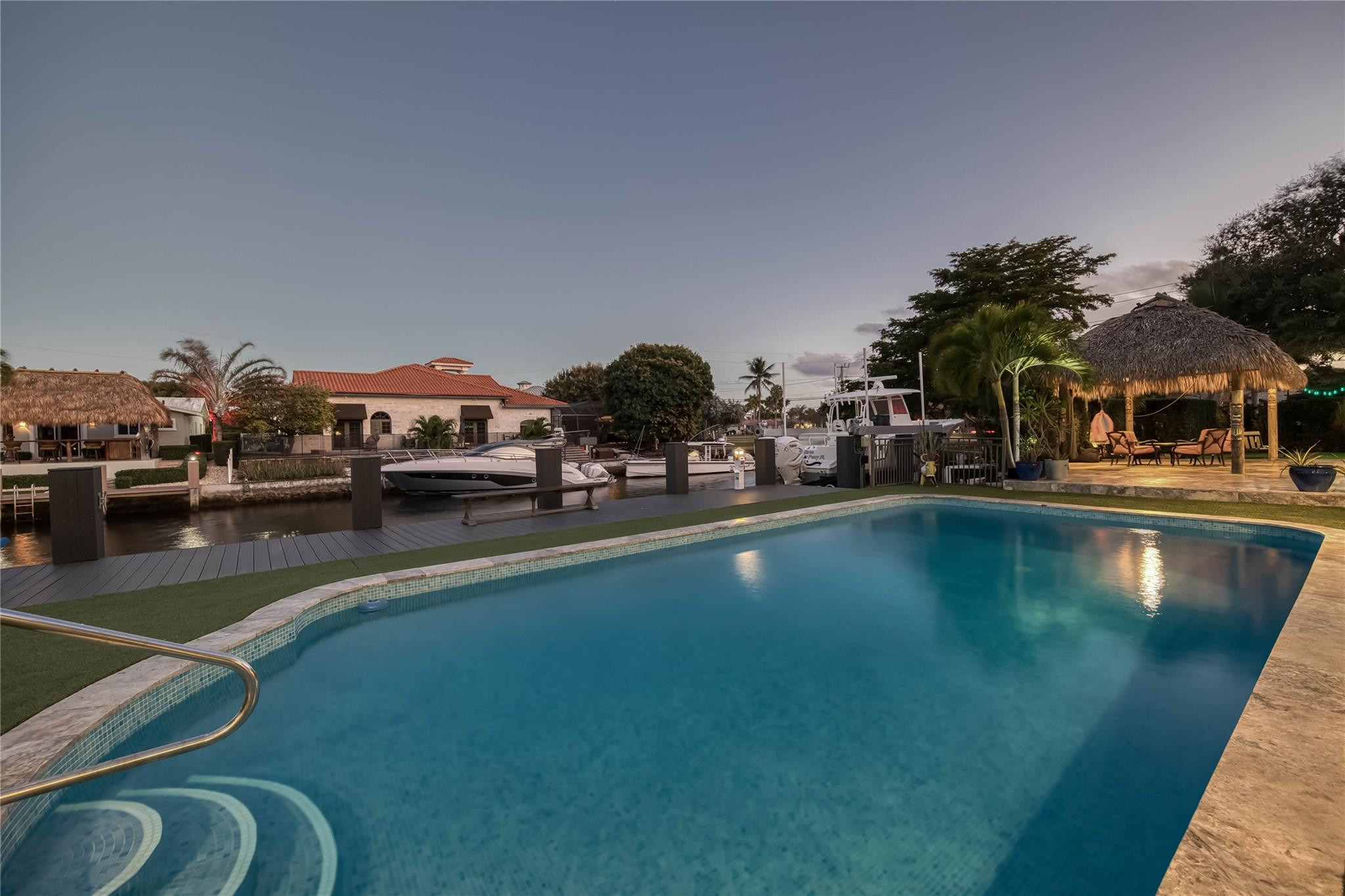 VENETIAN ISLES 2ND SEC - Residential