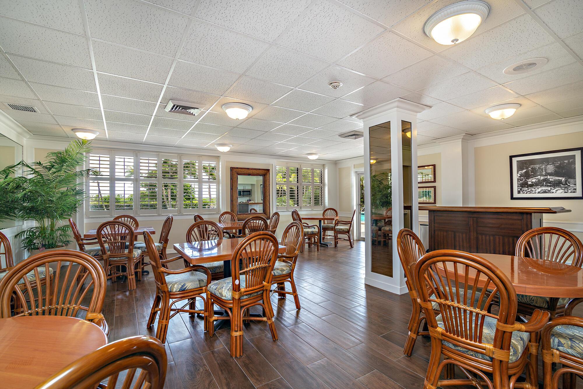 PORTOFINO SOUTH CONDO ESTATES OF SOUTH PALM BEA - Residential