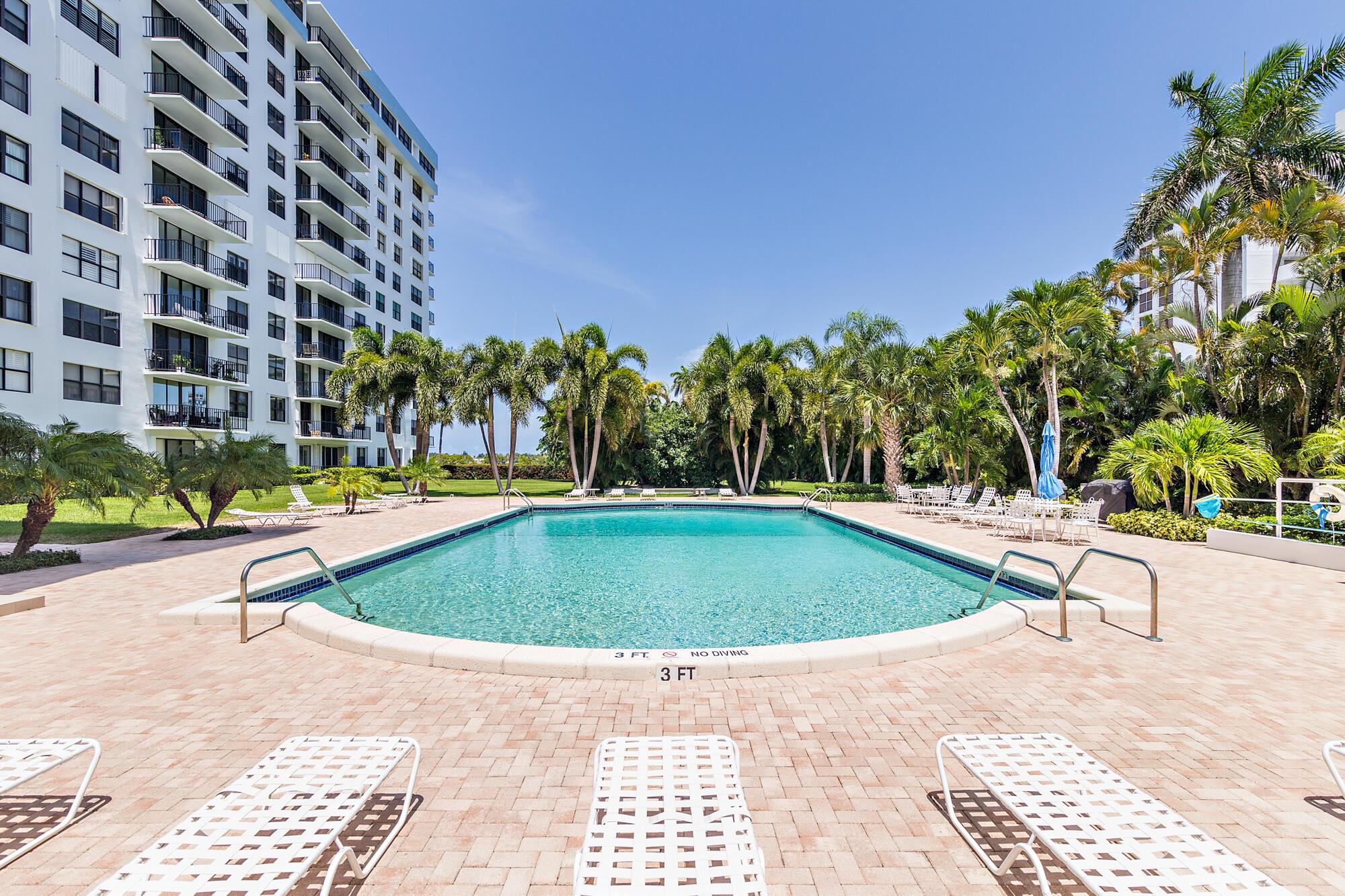 PORTOFINO SOUTH CONDO ESTATES OF SOUTH PALM BEA - Residential
