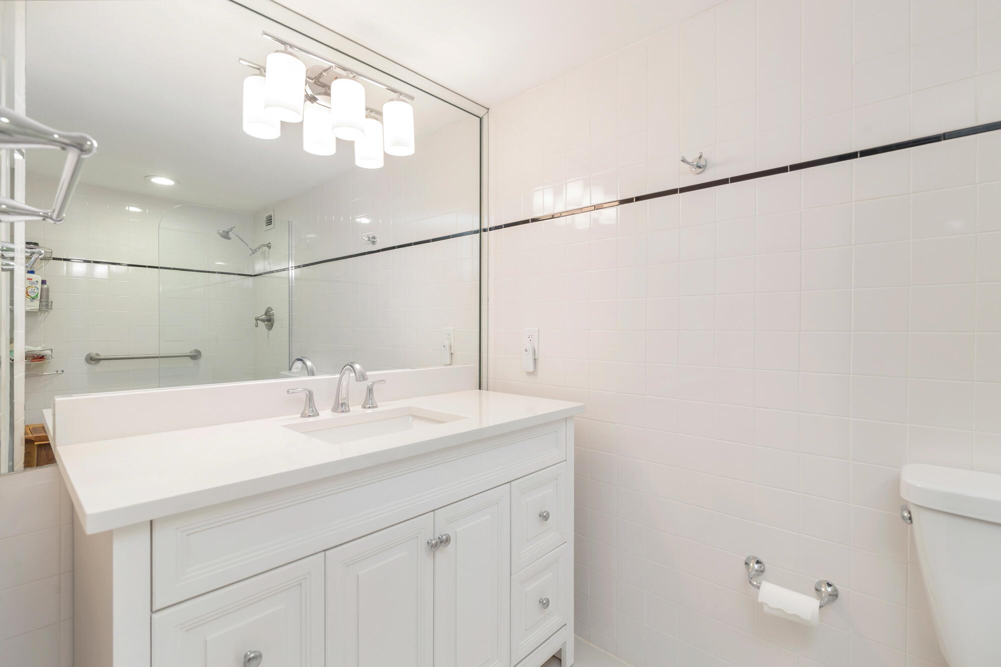 PORTOFINO SOUTH CONDO ESTATES OF SOUTH PALM BEA - Residential