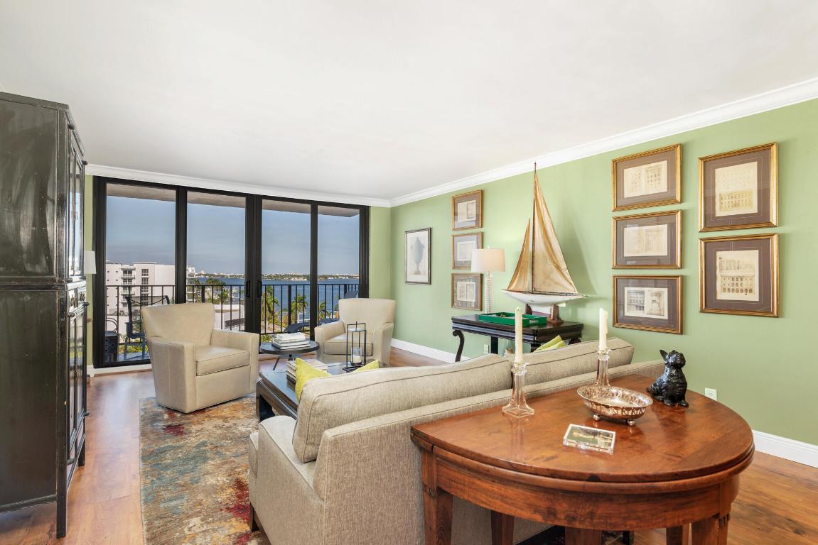 PORTOFINO SOUTH CONDO ESTATES OF SOUTH PALM BEA - Residential