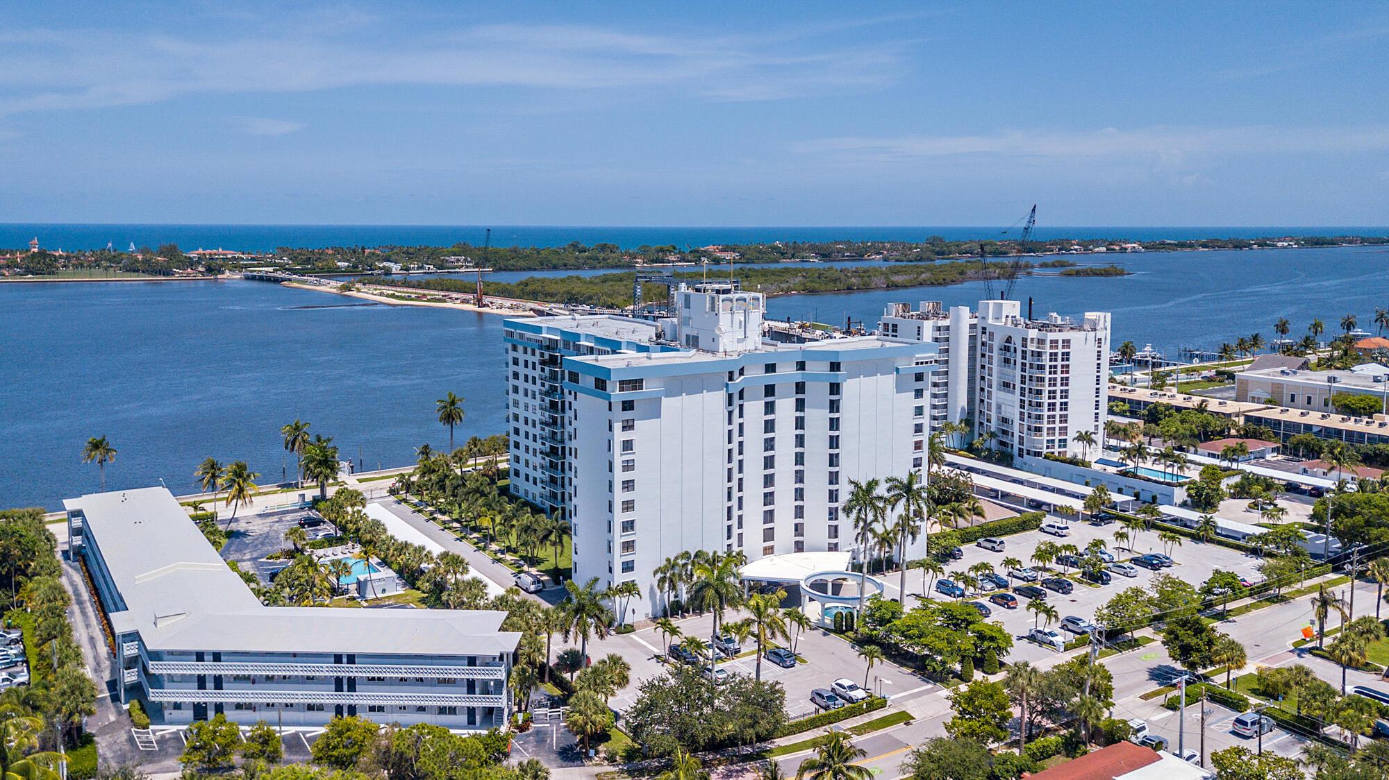 PORTOFINO SOUTH CONDO ESTATES OF SOUTH PALM BEA - Residential