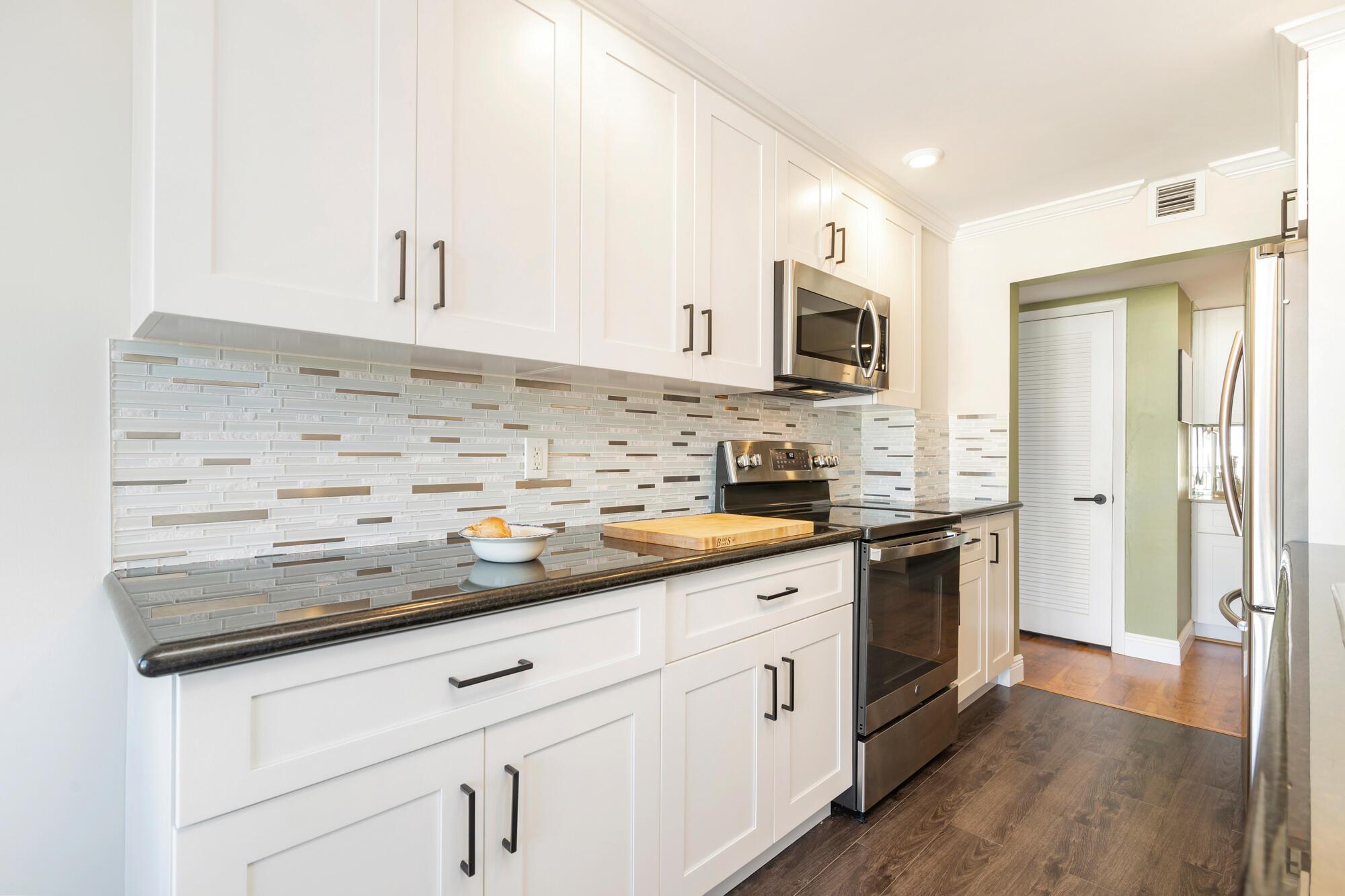 PORTOFINO SOUTH CONDO ESTATES OF SOUTH PALM BEA - Residential