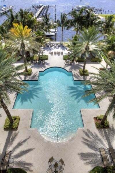 MOORINGS AT LANTANA CONDO 1 - Residential