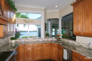 SCRIMSHAW ON THE BAY - Residential