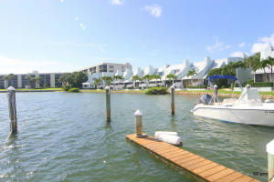 SCRIMSHAW ON THE BAY - Residential