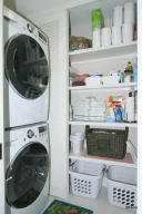 SCRIMSHAW ON THE BAY - Residential