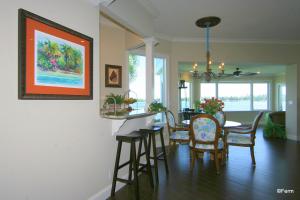 SCRIMSHAW ON THE BAY - Residential