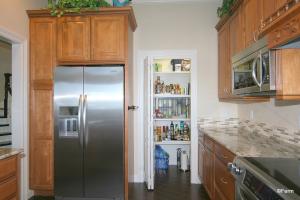 SCRIMSHAW ON THE BAY - Residential