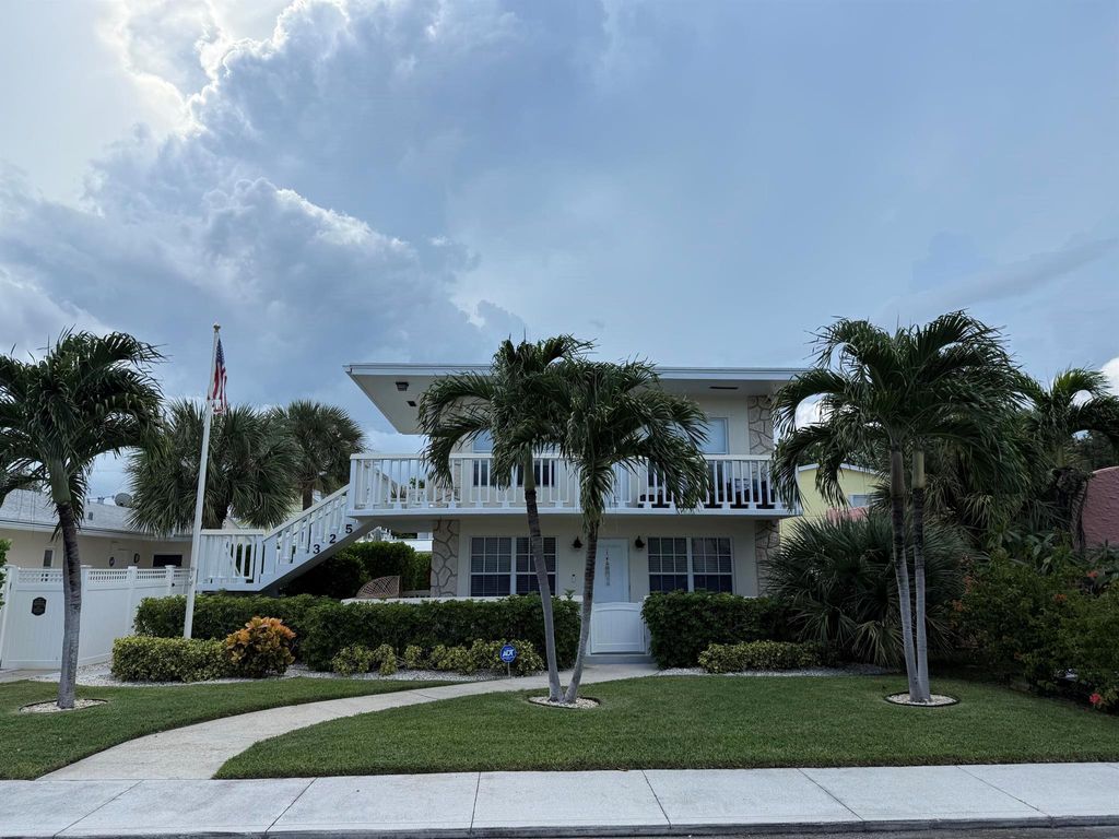 Photo of 325 N Ocean Breeze #2, Lake Worth Beach, FL 33460 (MLS # R11026105)