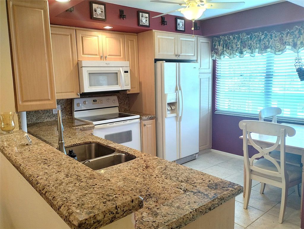 Photo of 2803 Victoria Way #H2, Coconut Creek, FL 33066 (MLS # F10521594)