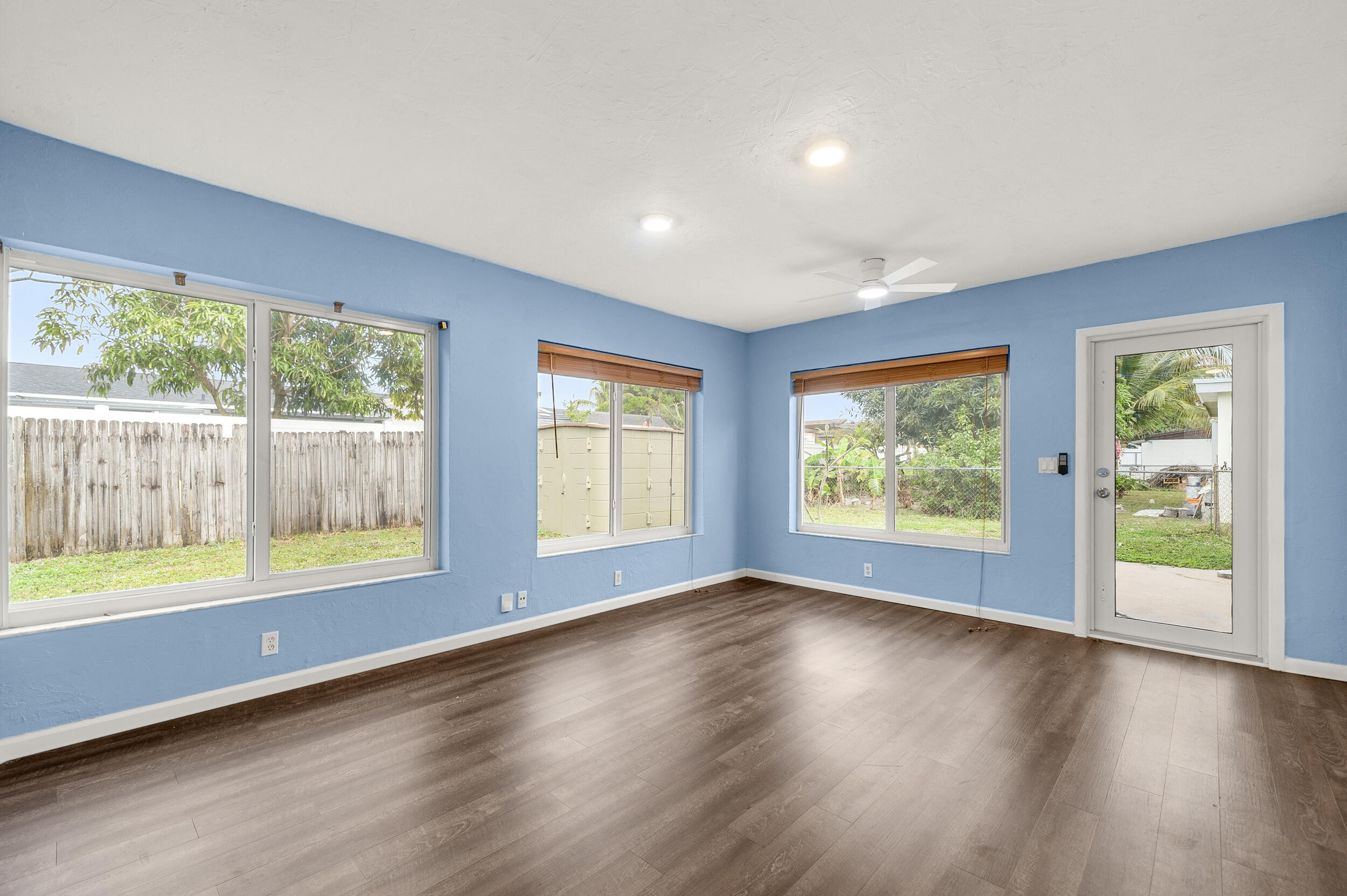 JILL-ANN HOMES - Residential