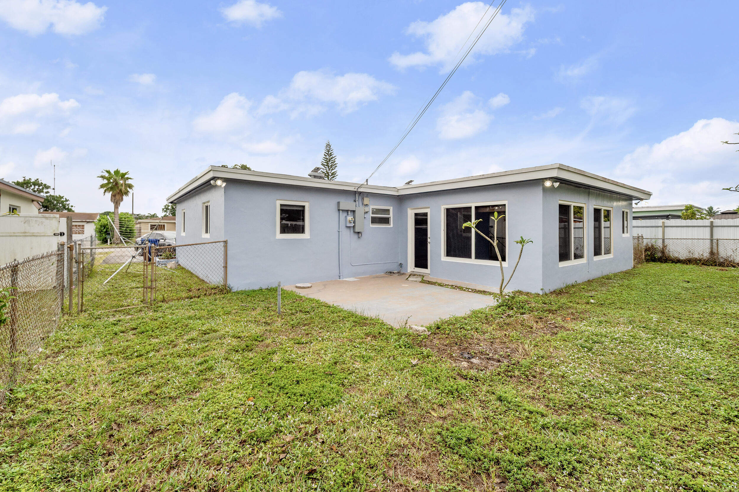 JILL-ANN HOMES - Residential