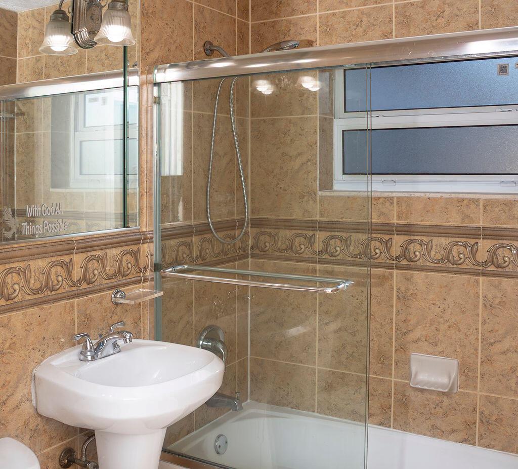 JILL-ANN HOMES - Residential